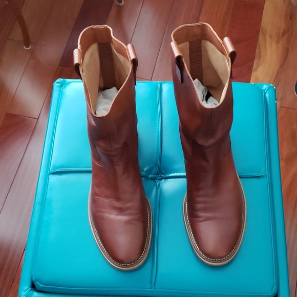 Cole Haan boots - Picture 1 of 7